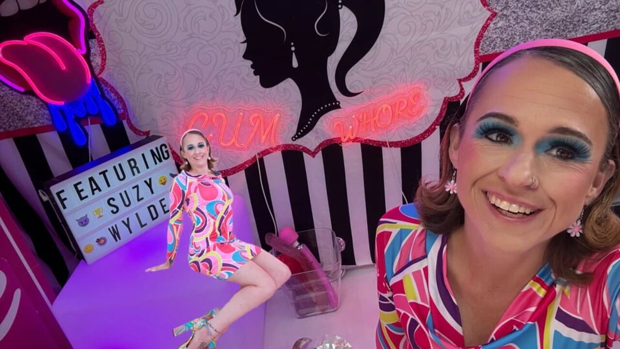 GRWM So many strings on this outfit Ms. Suzy Wylde loves Flinnts Mints
