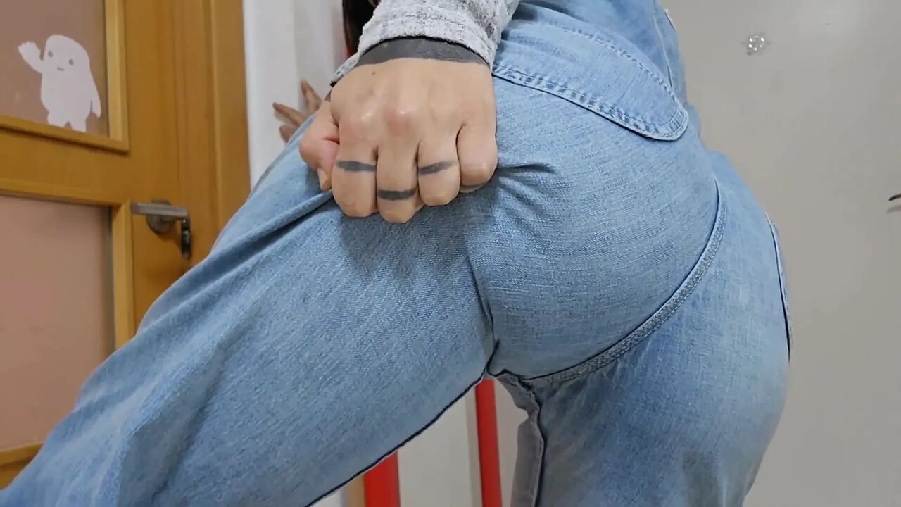 Can't Stop Farting in My Lee Jeans Overall