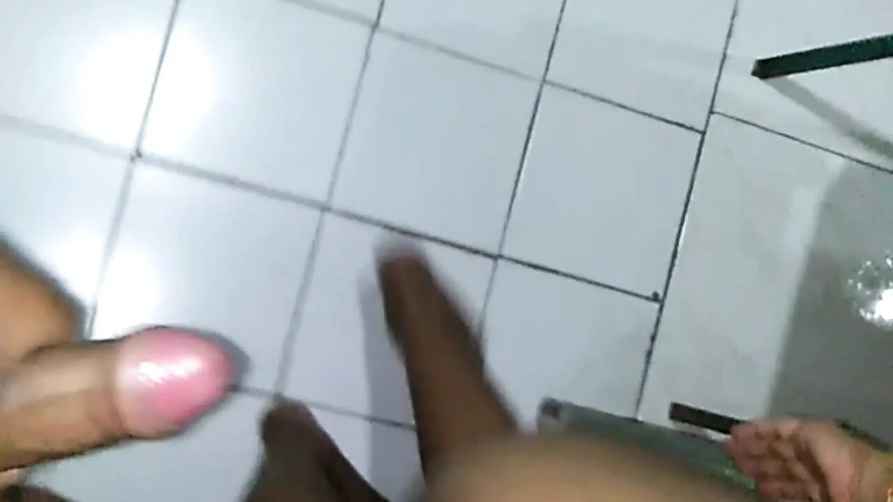 Maruchel Gomez is fucked in the motel hallway