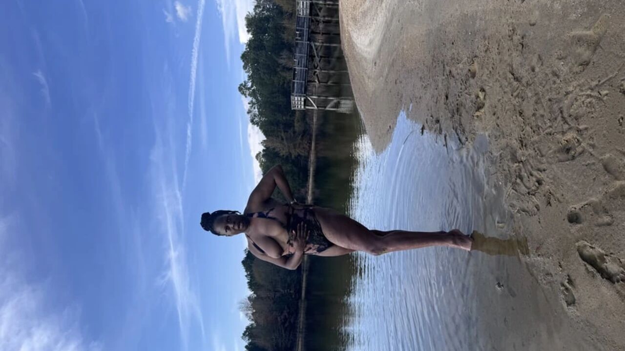 MATURE EBONY GIANTESS STOMPS, CRUSHES, and HUMILIATES SUB