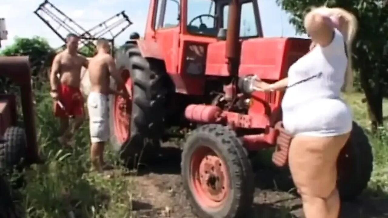 Huge fat blonde pussy fucking threesome on the farm