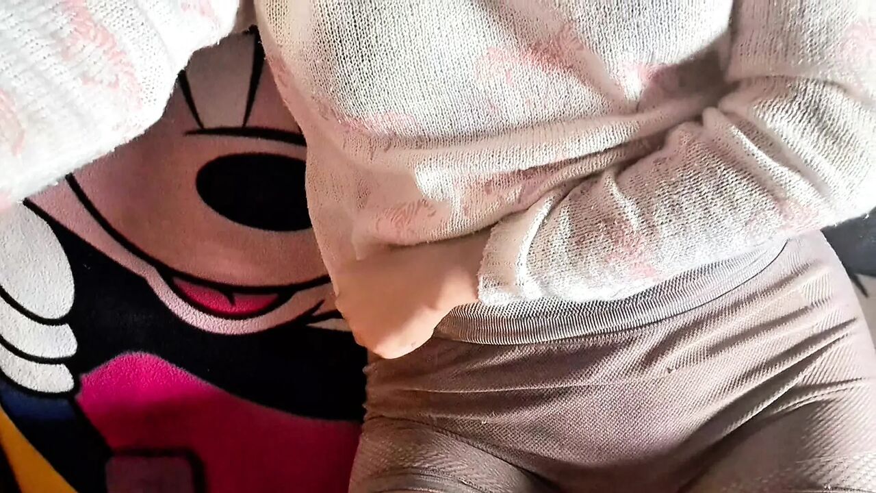 MY SISTER-IN-LAW SHOWS ME HER BIG VAGINA