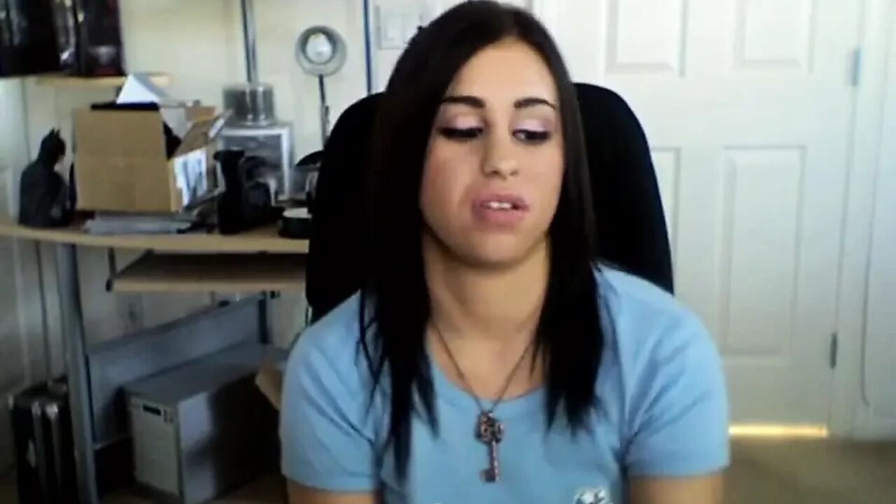 Whitney Stevens Dildo Sucker Featuring Whitney Stevens