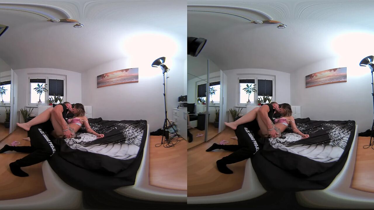 PureVR.site: exclusive home of Molly Smith, Cara Mella and other hot new models