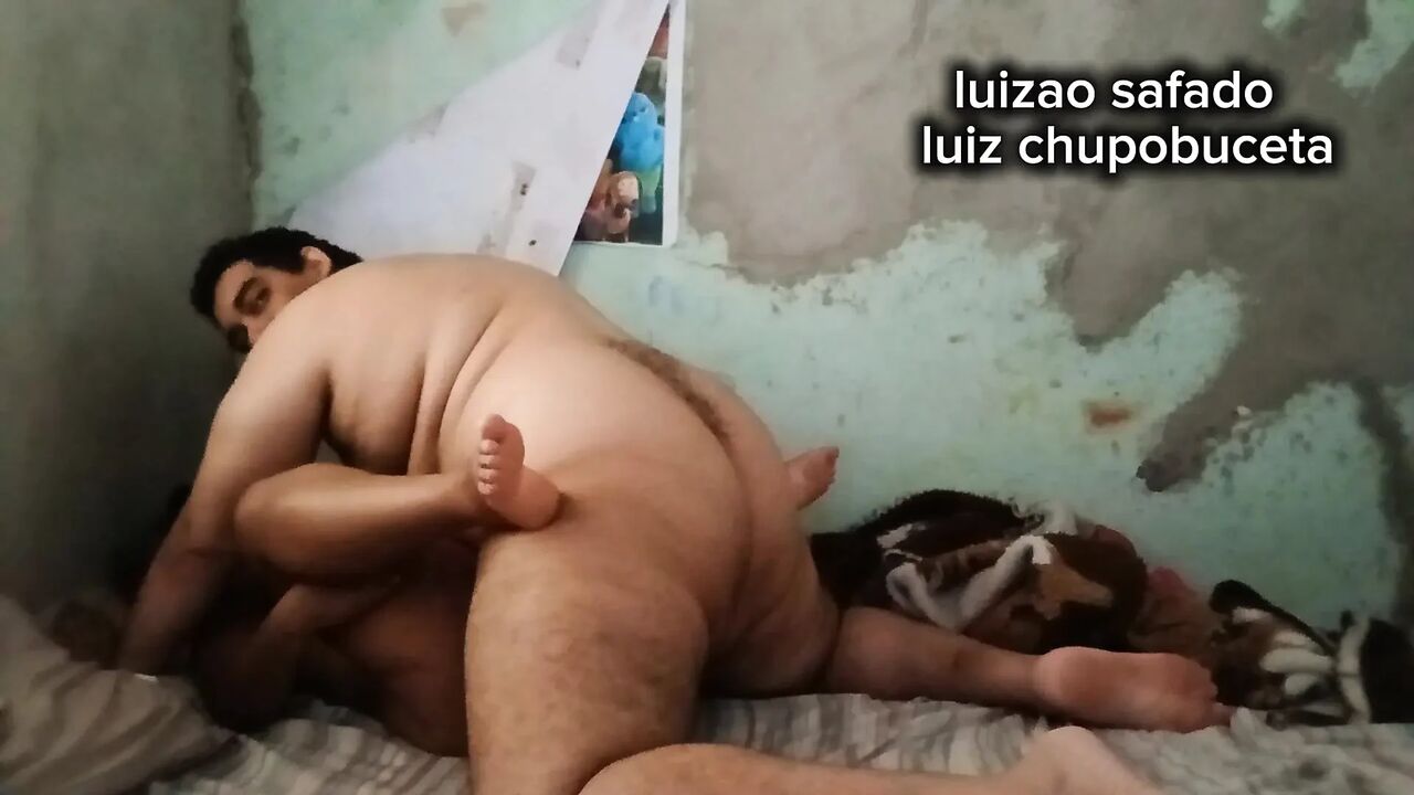Safada gozo no pau