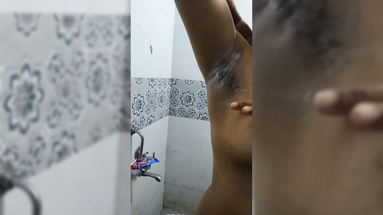 Deepa Sharma Shower and Masturbate in Bedroom