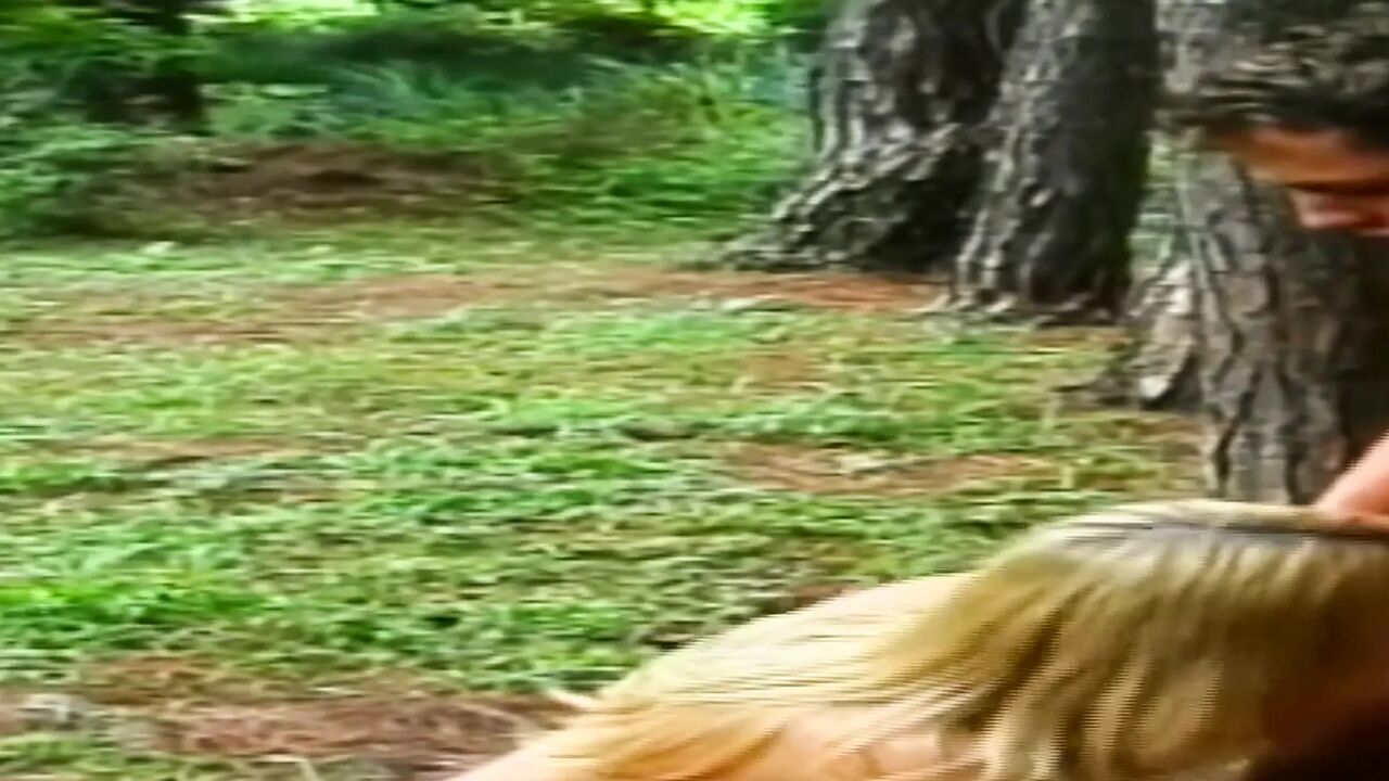 FUCKING HOT BITCHES Clip 5