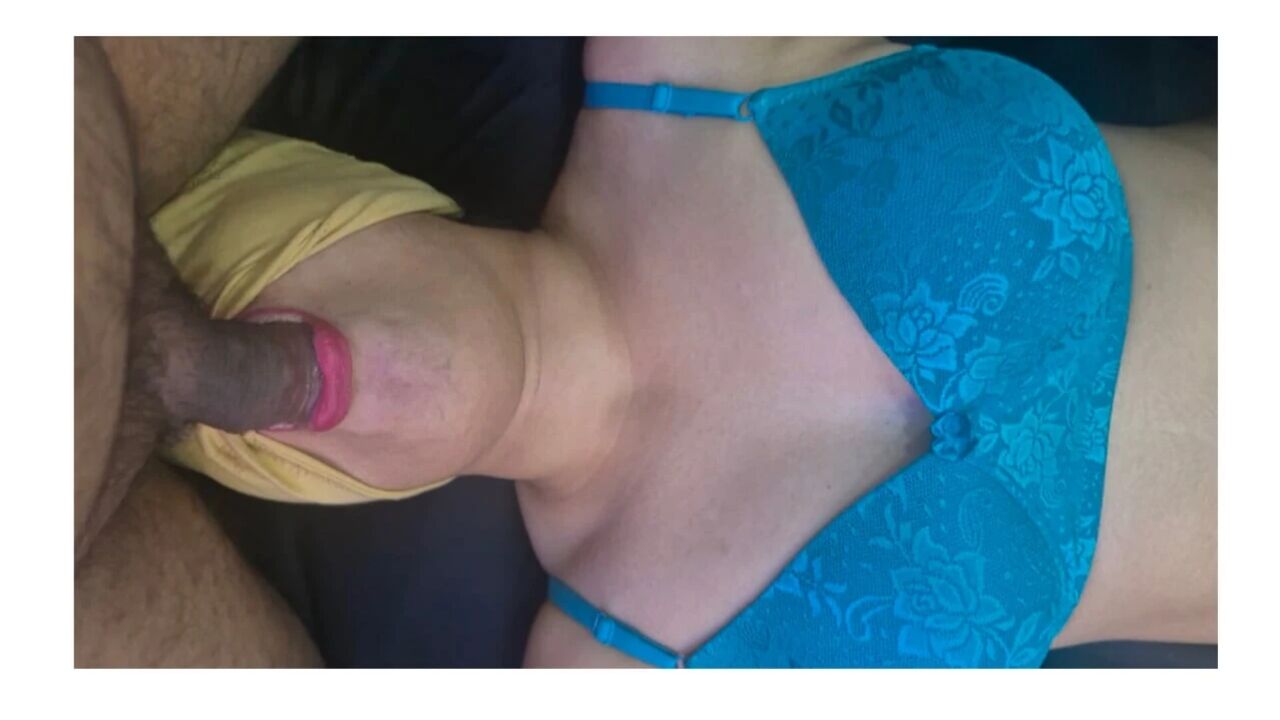 When Alisha Wants to Drink Frooti in Different Style -Best Indian Girl Blowjob Deep Throat and cum swallowing Full HD