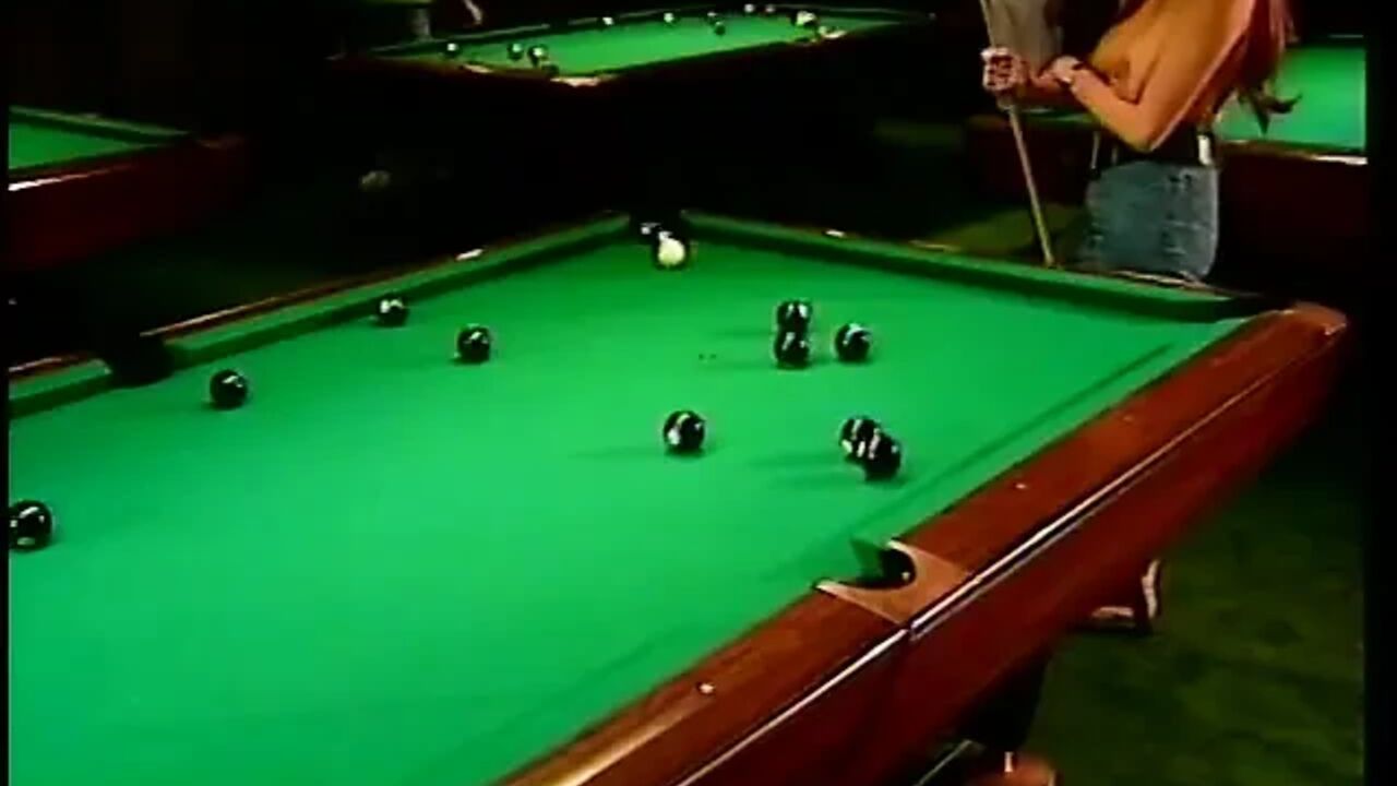 Lesbian foursome pussy licking party on the pool table