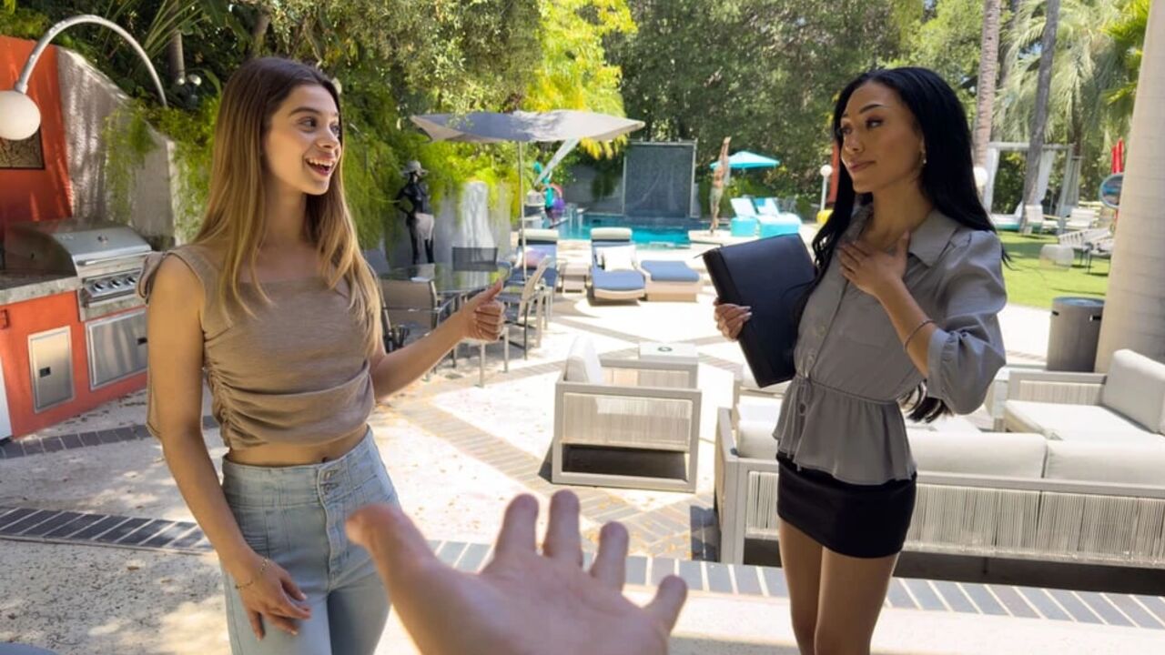 Horny Realtor Catches Couple Fucking At Open House And Joins For Wild Threesome - HouseHumpers