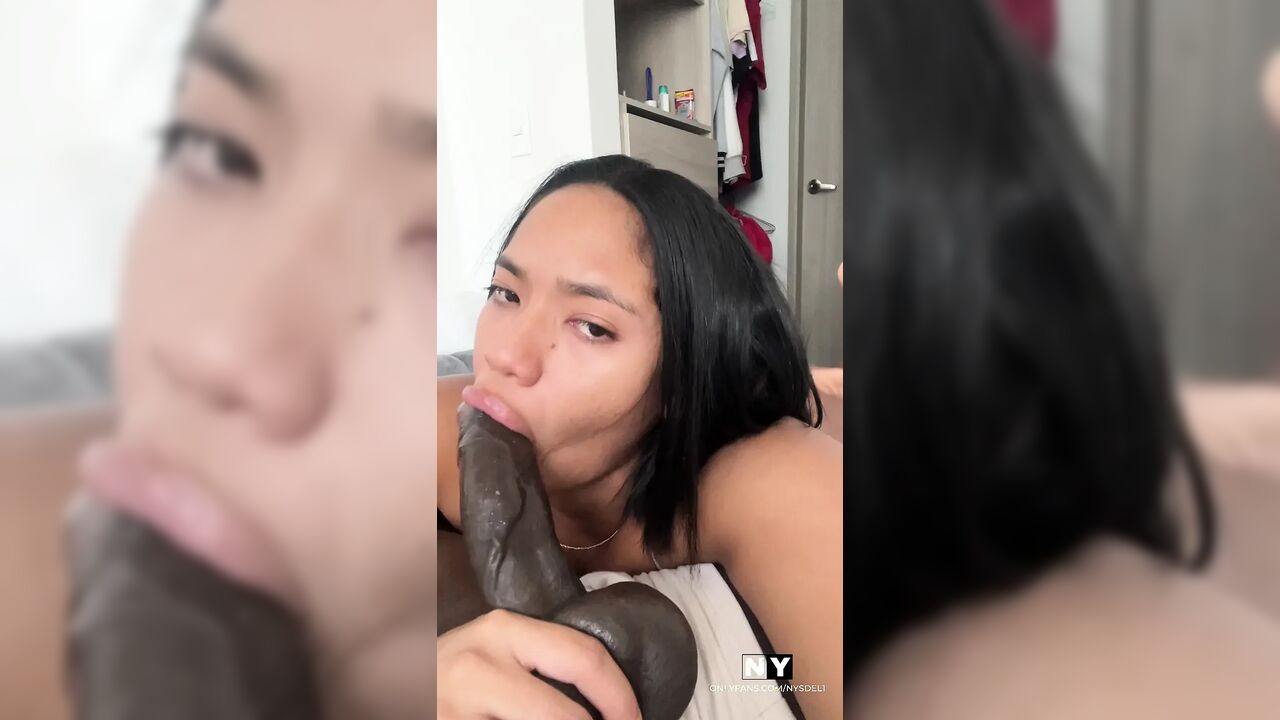 Sexy brunette gives a delicious blowjob -amateur couple- nysdel