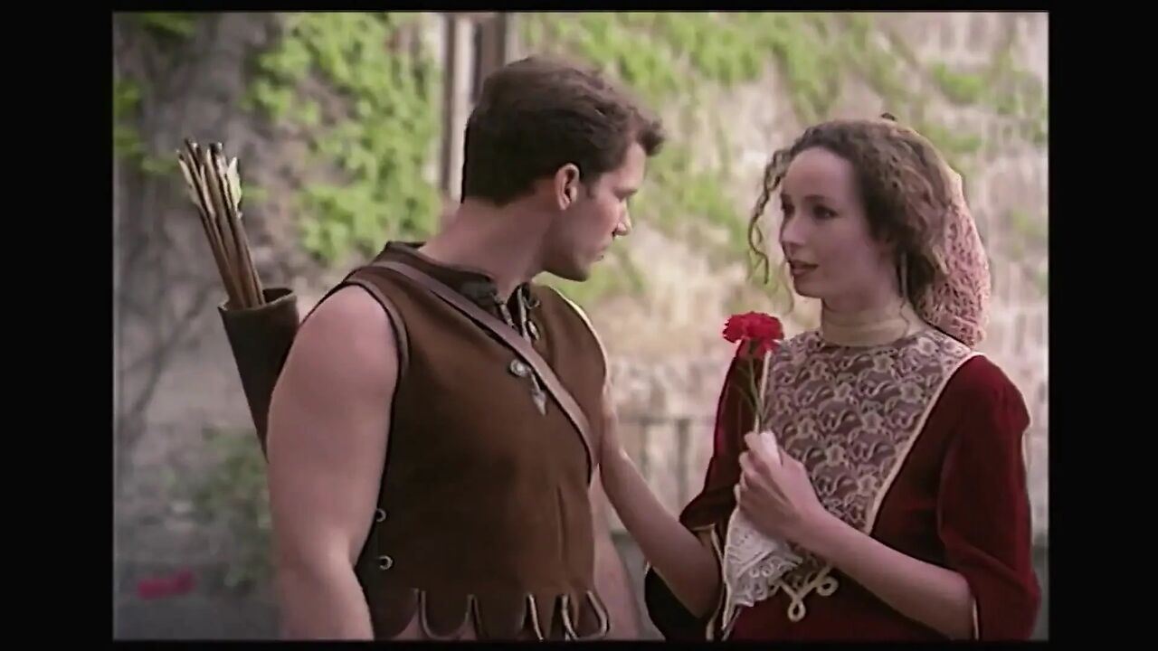 Robin Hood Gives Farmer Girl Ass to Mouth Cumshots