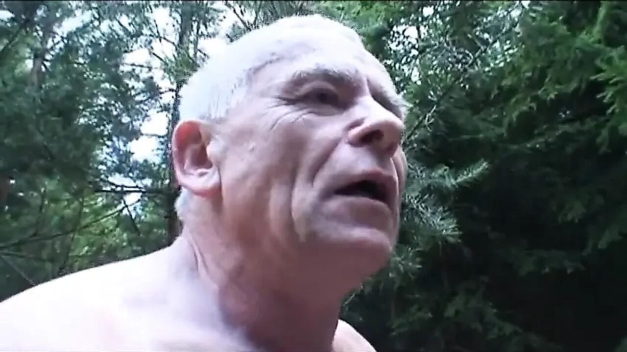 Old and young pussy fucking threesome picnic