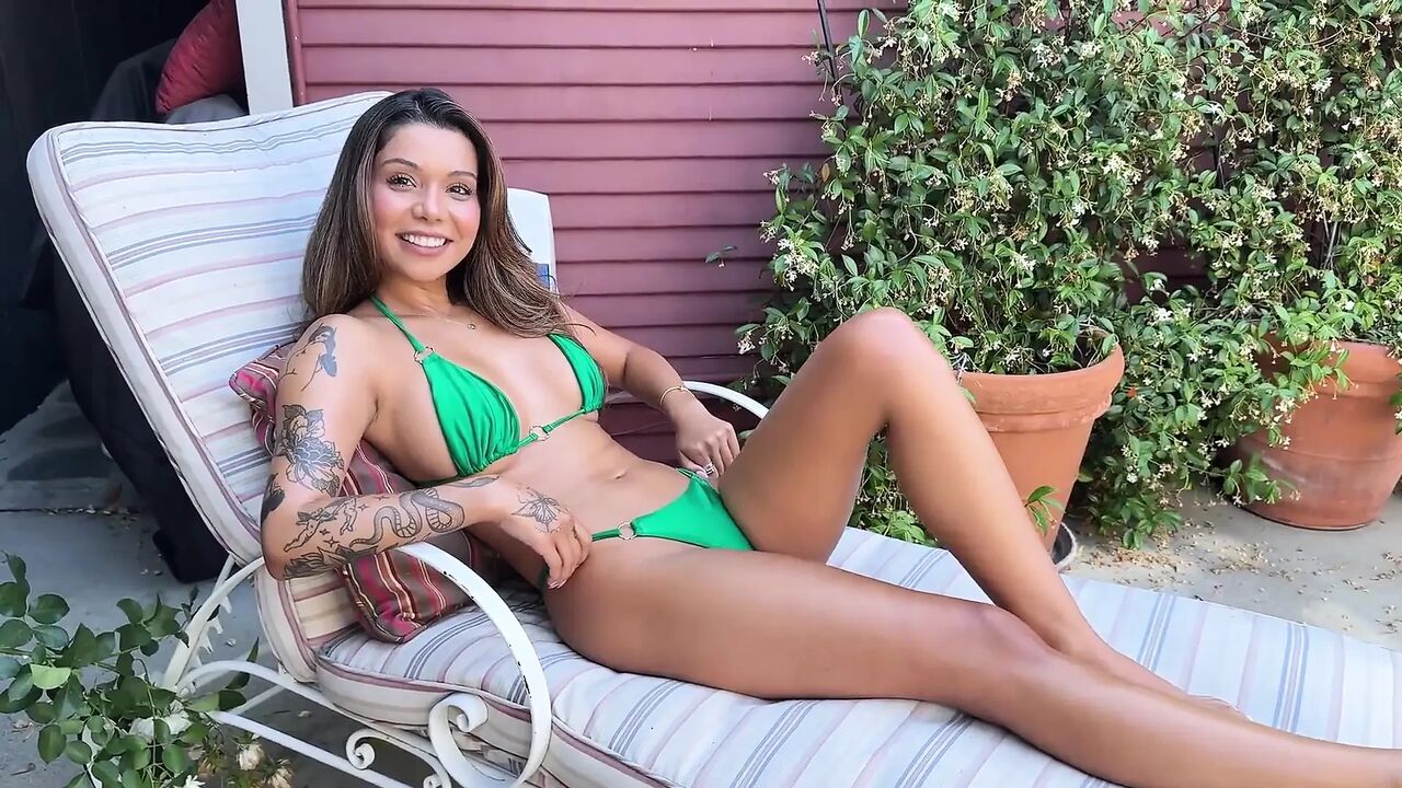 Hot Latina Sunbathing Gets Hit on & She Lets Him Fuck