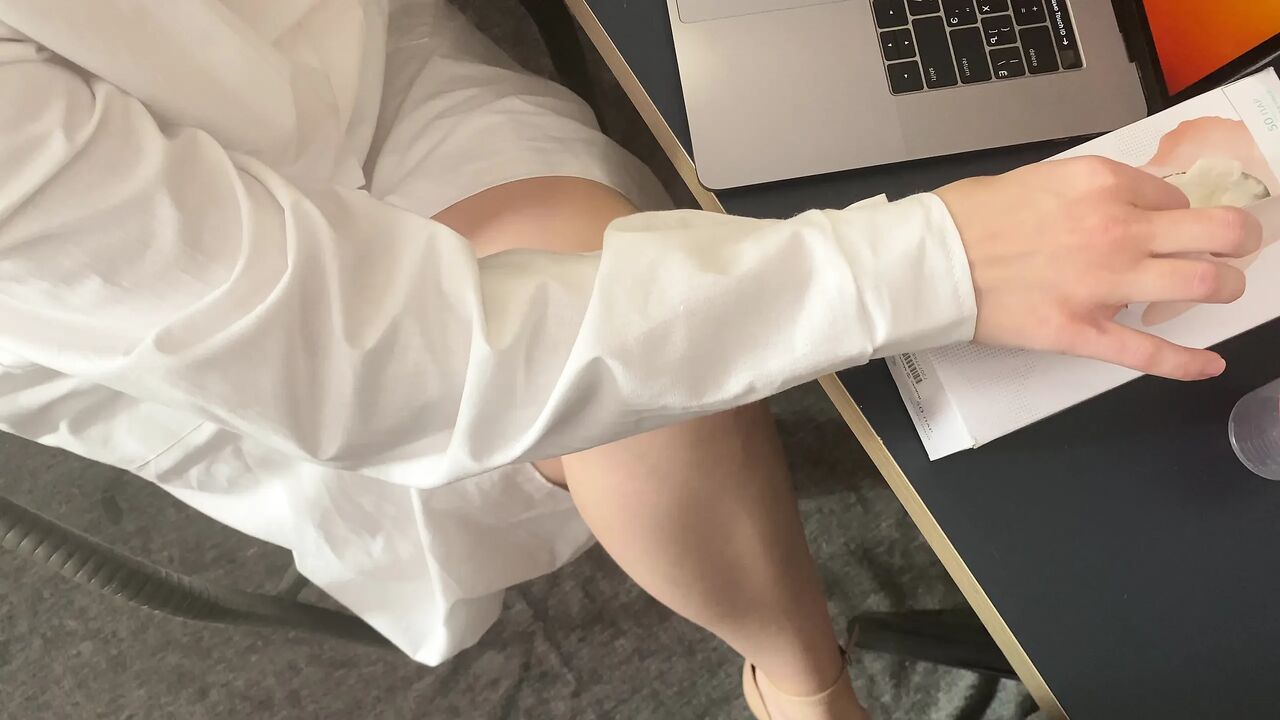 Real Nurse Takes a Sperm Test From a Client