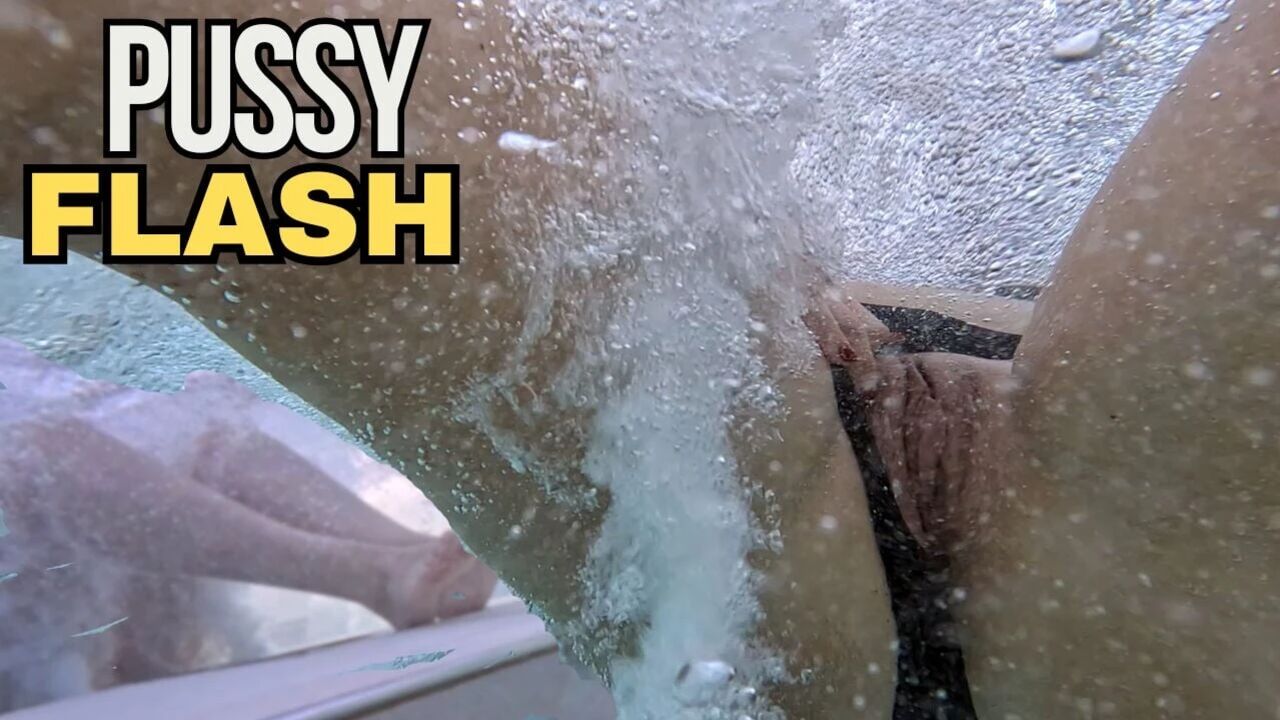 Flashing my pussy in front of a student in public swimming pool and helps me masturbate - it's very risky with people near