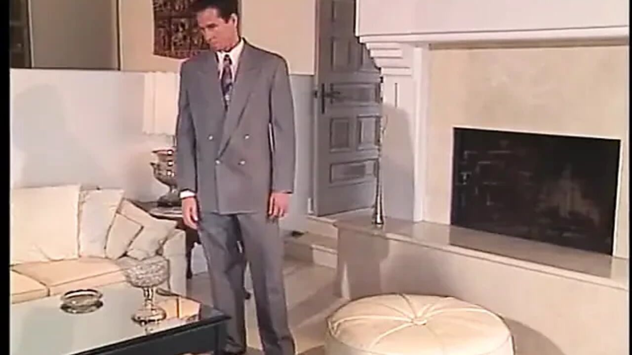 Guy picks up a girl and fucks her in the sofa