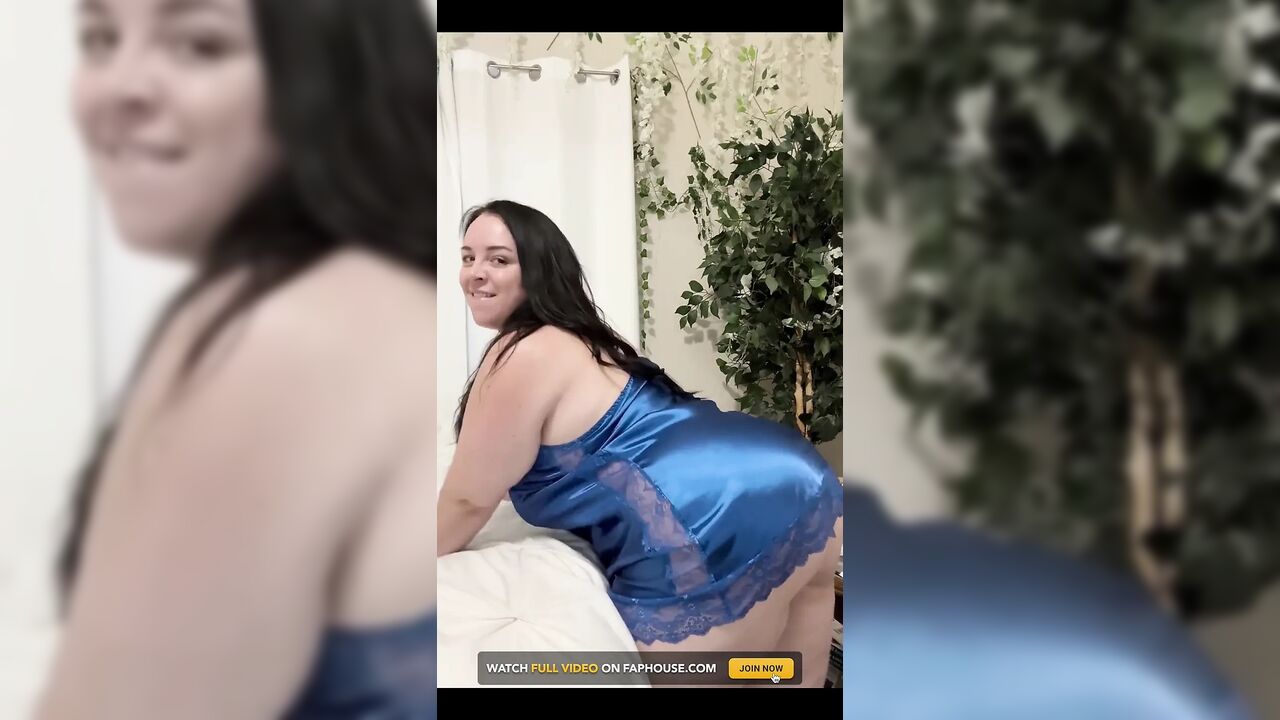 Are You Curious What Sexting with Me Is Like?