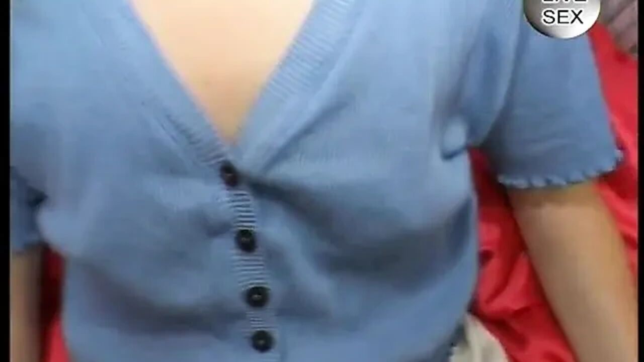 Spex slut gets her pussy and ass hole drilled deeply with dildos