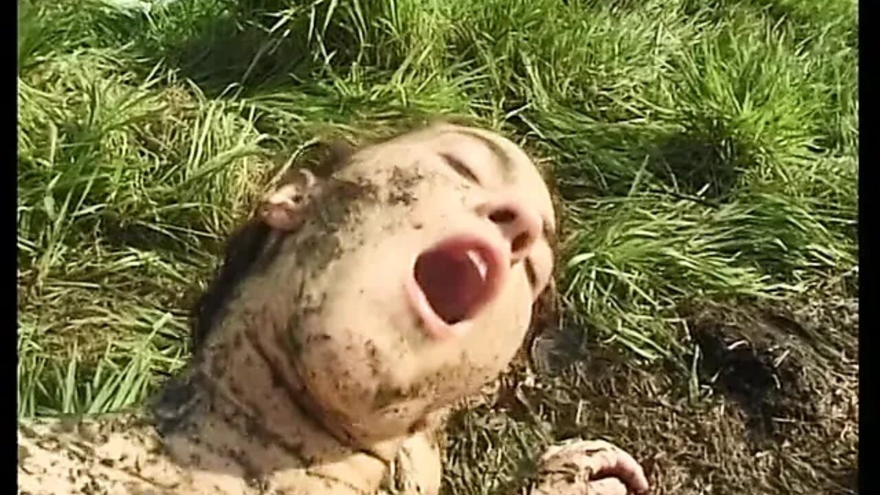 Hot teen moans as she gets a hard fuck in the mud