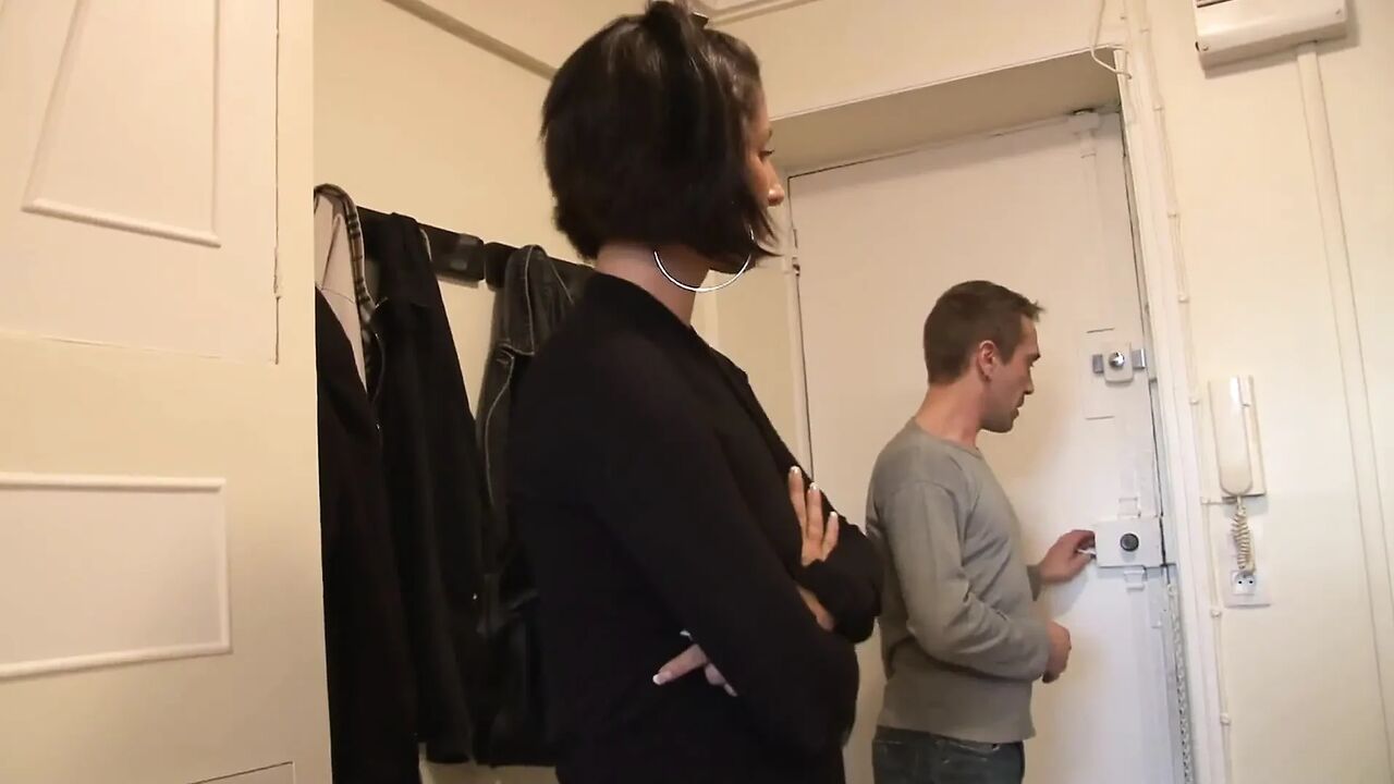 Laula Beurette casting