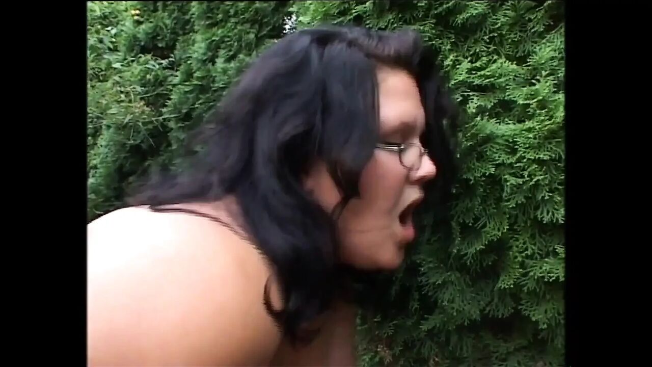 Big fat milf fucking fingering in the garden