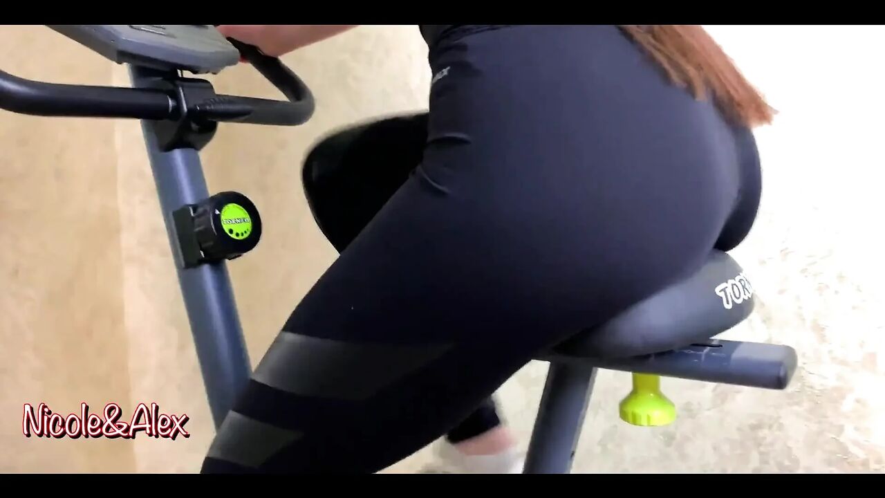 Stepson Fucked His Stepmom While His StepFather Is Not at Home