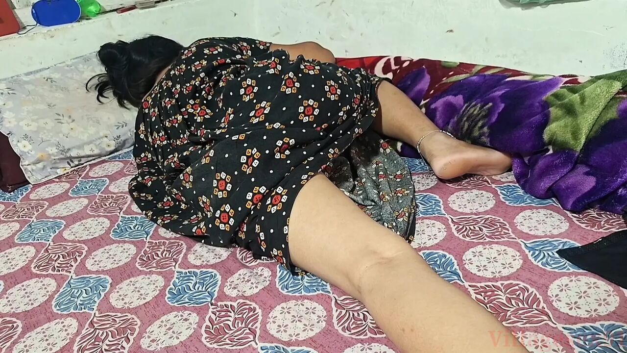 Devar bhabhi chudai Husband at office work