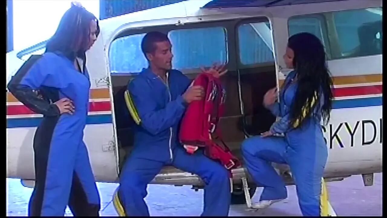 3some on the Plane with the Flight Instructor