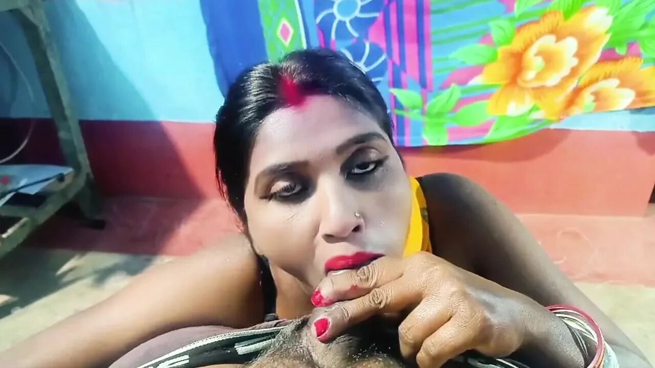 Indian Desi Grandpa Hardcore Double Penetration Anal Fucking and Blowjob with His Son's Wife