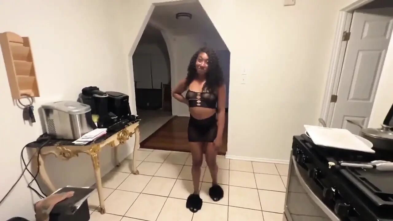 Stepdaughter Addicted to Anal Going Out on Date End up Fuck Stepdad