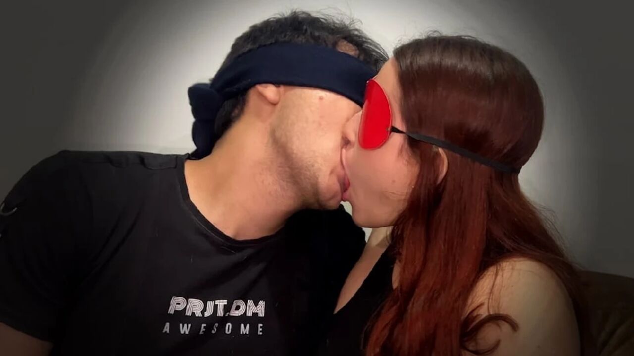 Stepsister deeply kisses her stepbrother with a tongue wet with saliva