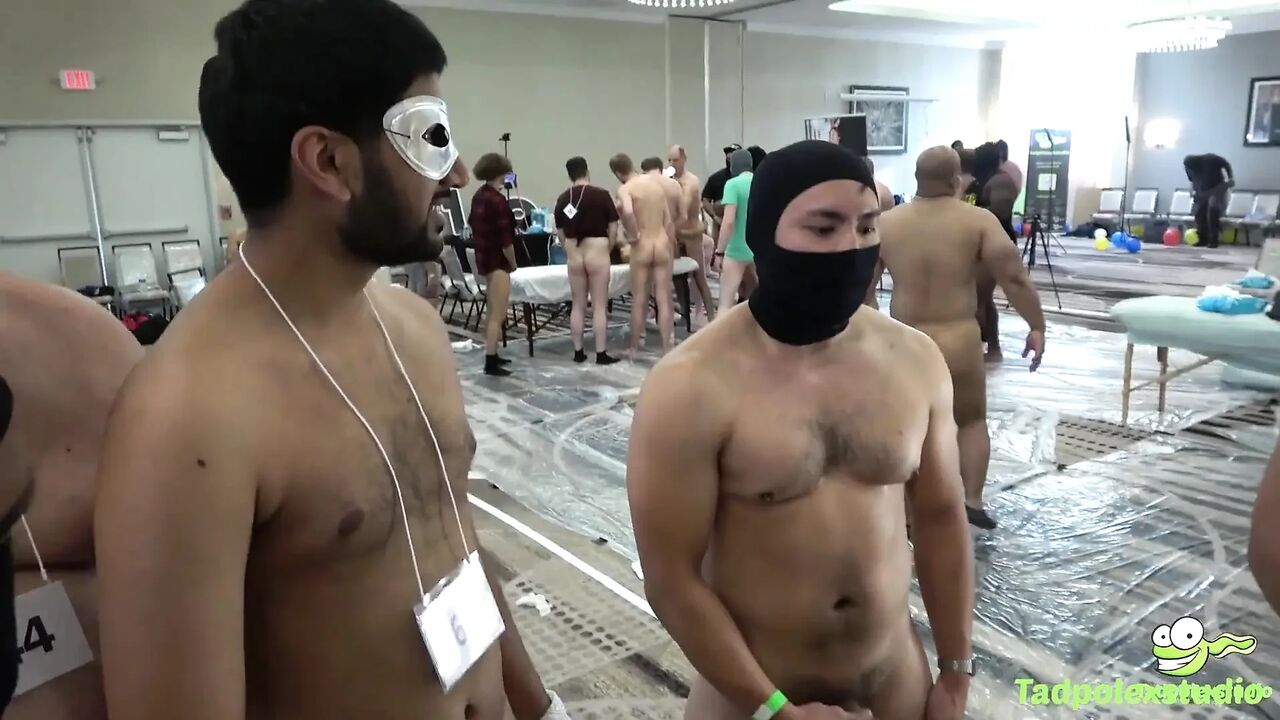 Wisconsin Tiff Gets Gangbanged After Fluffing a Gangbang
