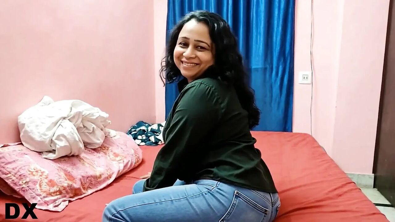 Hot Bhabi Cheated Her Husband and Fucked by Dewa Full Hindi Audior