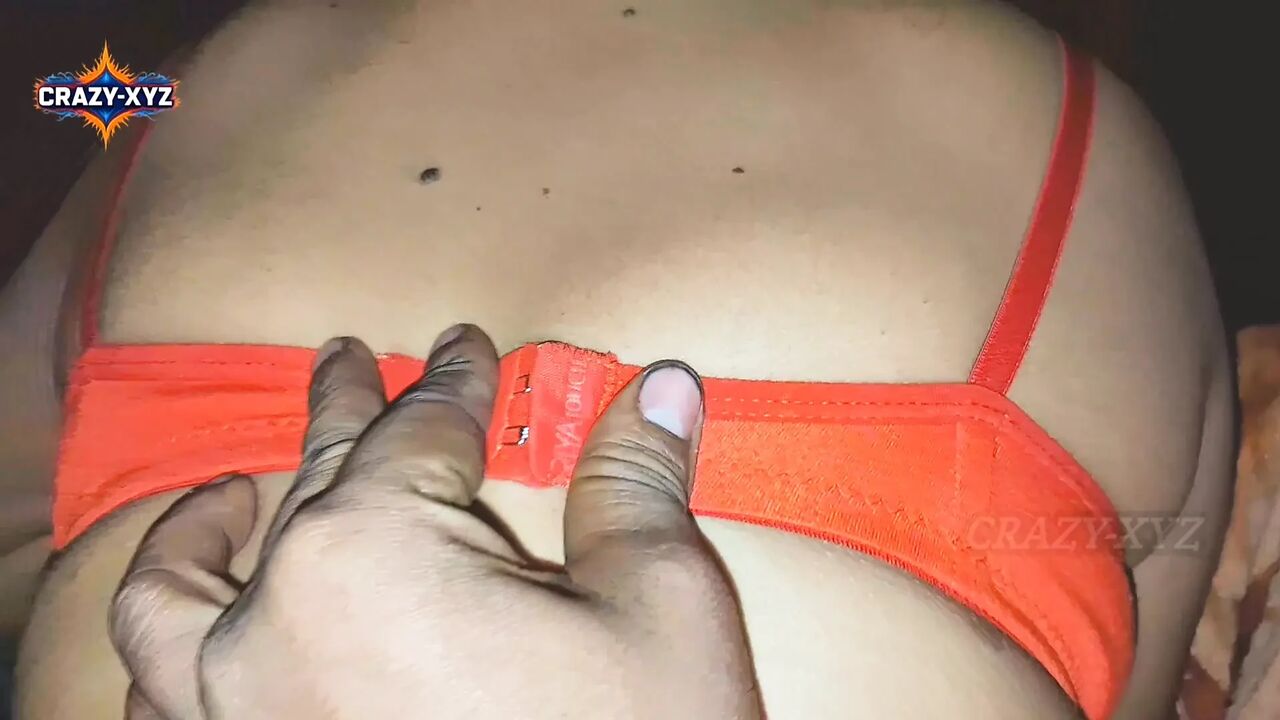 Crazy-Xyz Desi young Village girl Tight pusssy Village sex video, desi beautiful young girl sex video