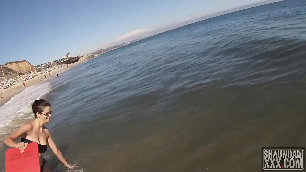 A DAY AT THE BEACH PART 2