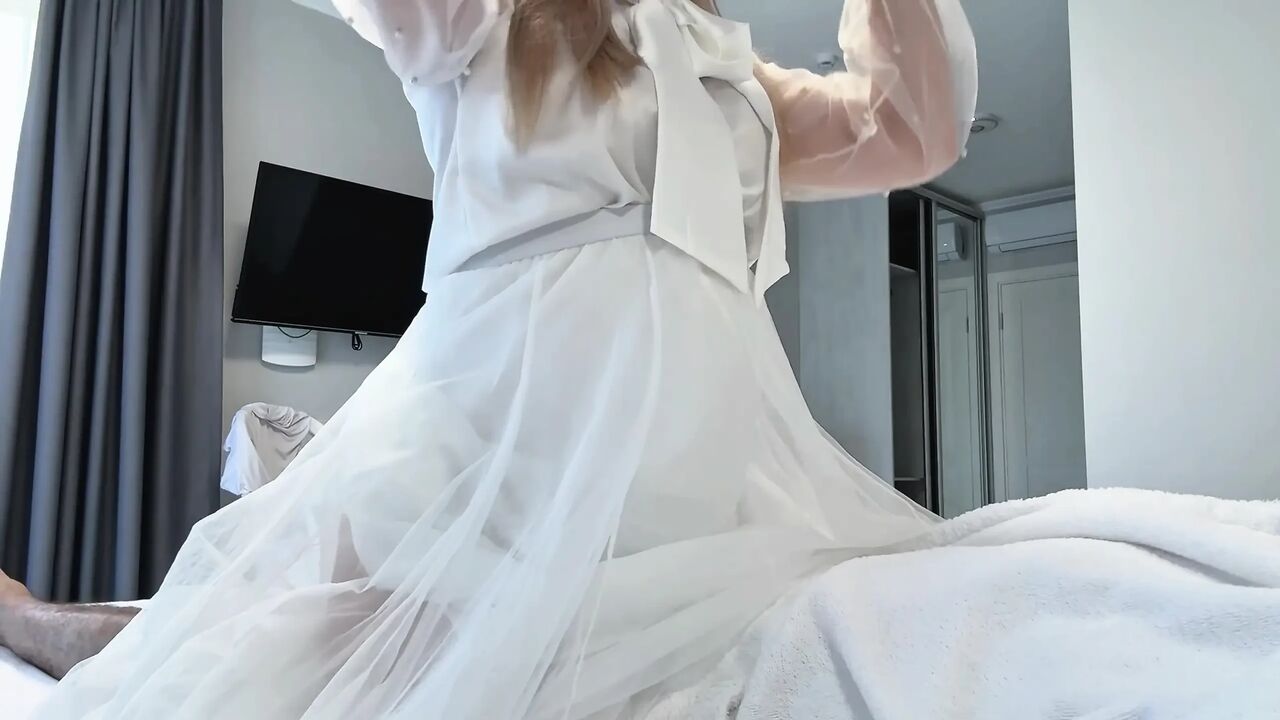 I Got Pregnant by My Lover! and He Came to My Wedding!