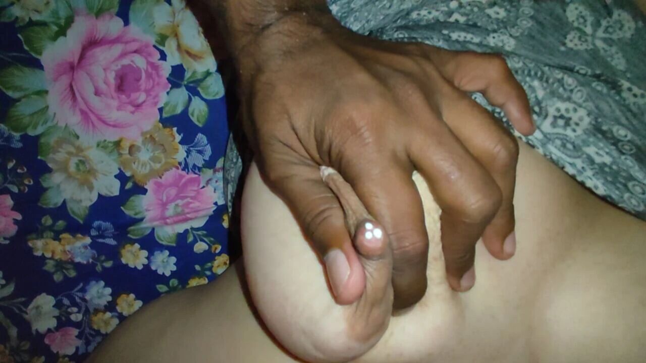 Milk boobs Indian girl pussy