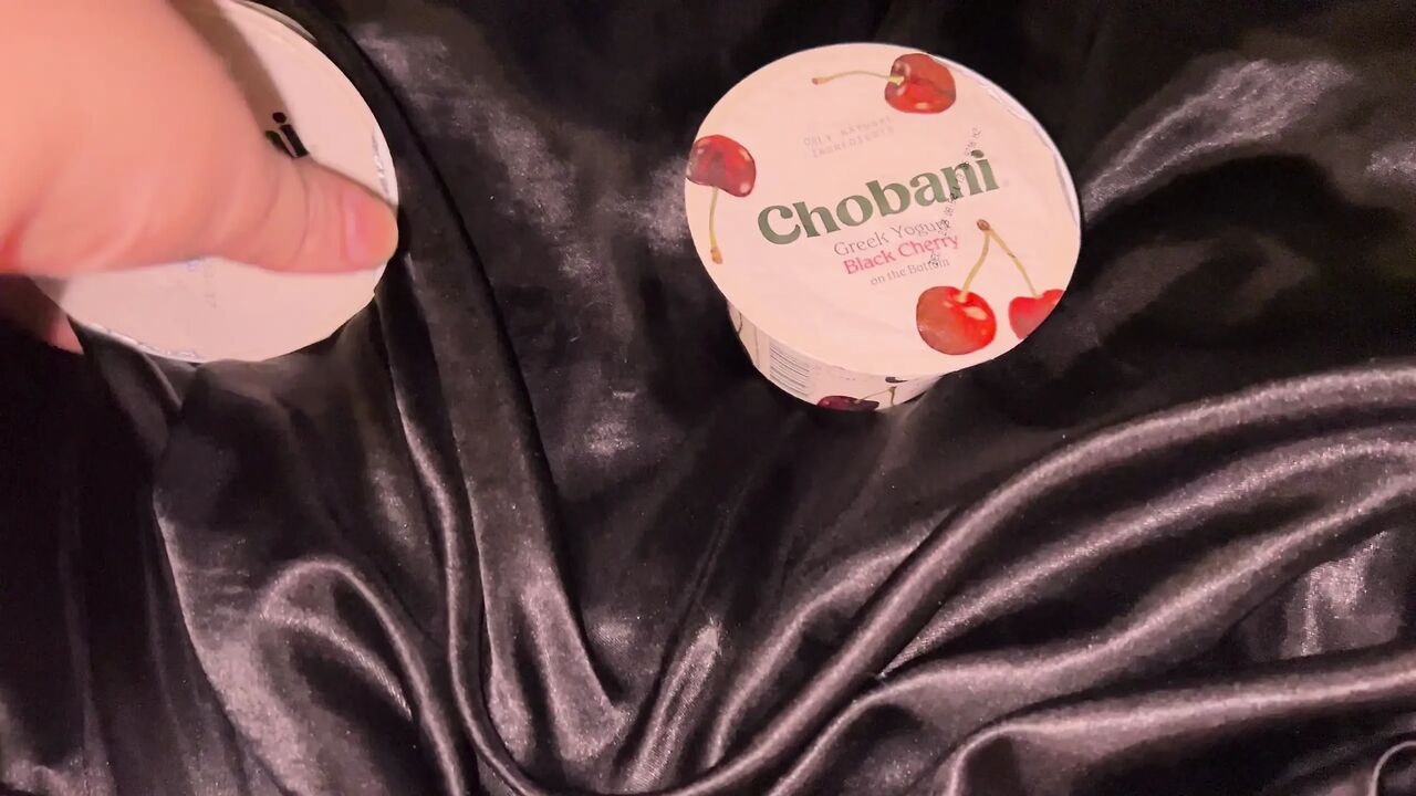 I WAS HOME ALONE & THAT'S WHAT HAPPENED WHEN I SAW YOUGURT-AMATEUR ARABIAN SNOWWHITE MASTURBATES WITH DILDO- KINKY HARDCORE FOOD