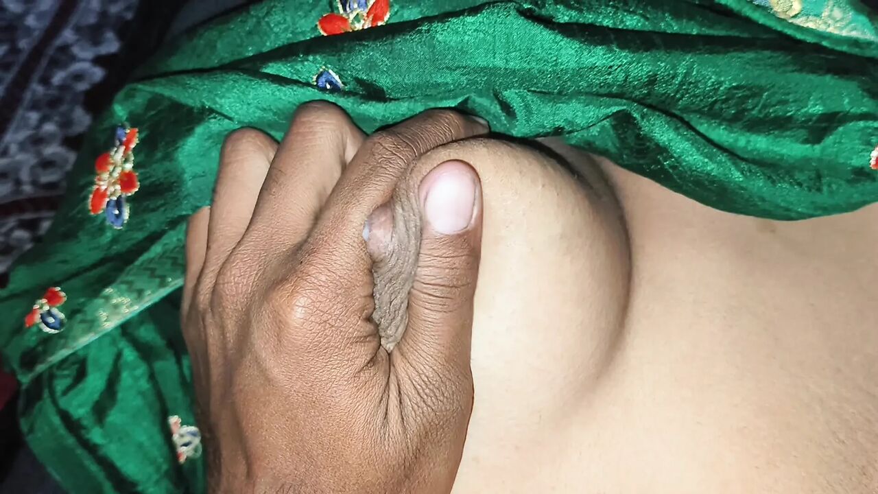 Village ki new marriage ki shadi ki shalgir ki din khub chodai ki hai