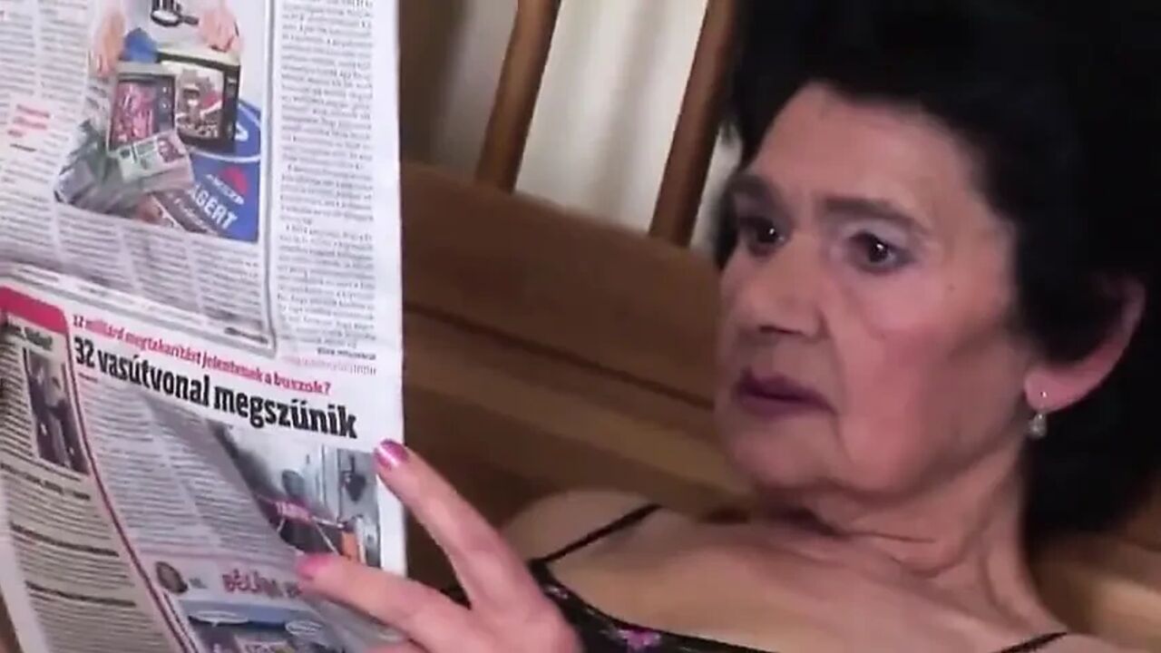 Granny rediscovers the pleasures of cock