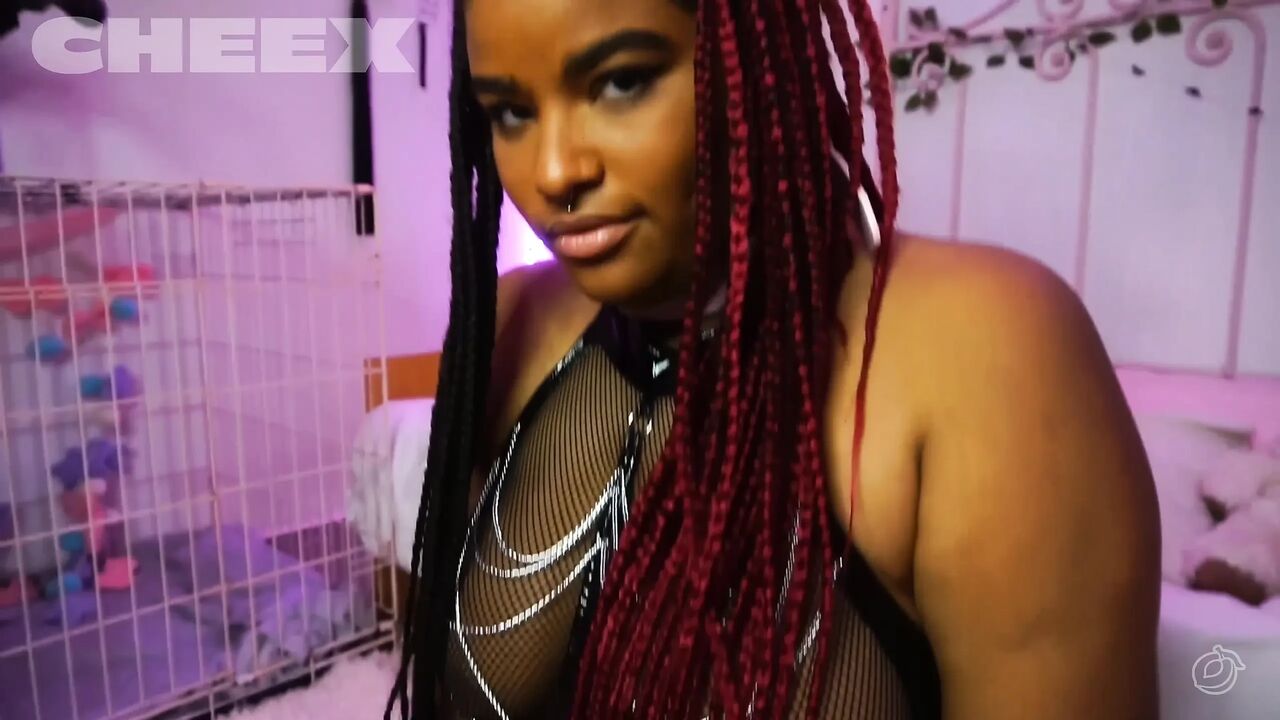 Submissive Hottie Miss Estigia Receives BDSM Play