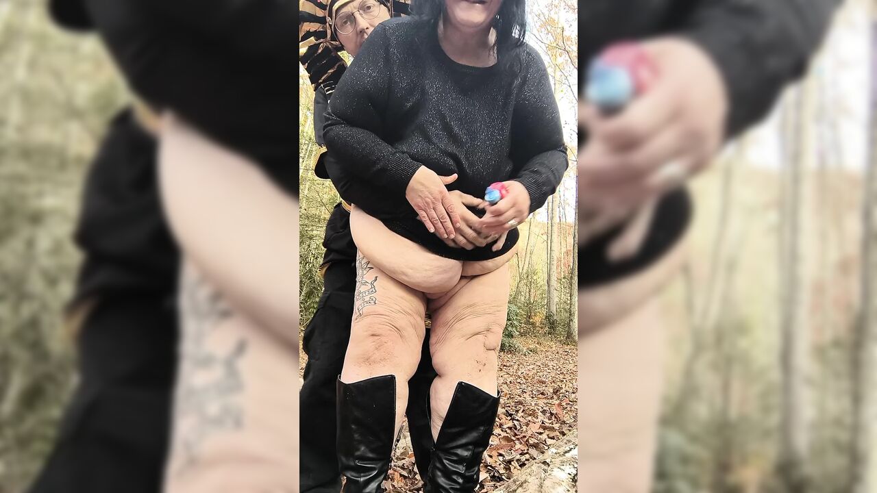 Lap Dance in the Woods Got His Pecker Hard Boing