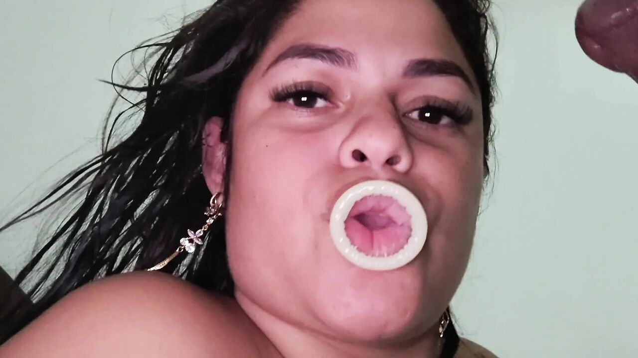 NAKED and seducimg the friend of my cuckold to fuck me after pool party