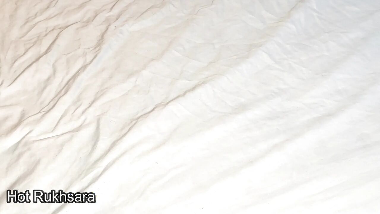 Desi Indian Hot School Girl Tight Pussy Fuck Hindi Audio Sex, Beautiful Indian Desi Girl Dirty Talk Mms