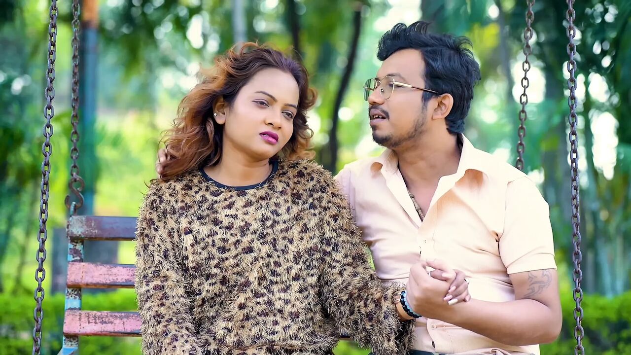 Had hardcore sex with friend in Bhabhi's park