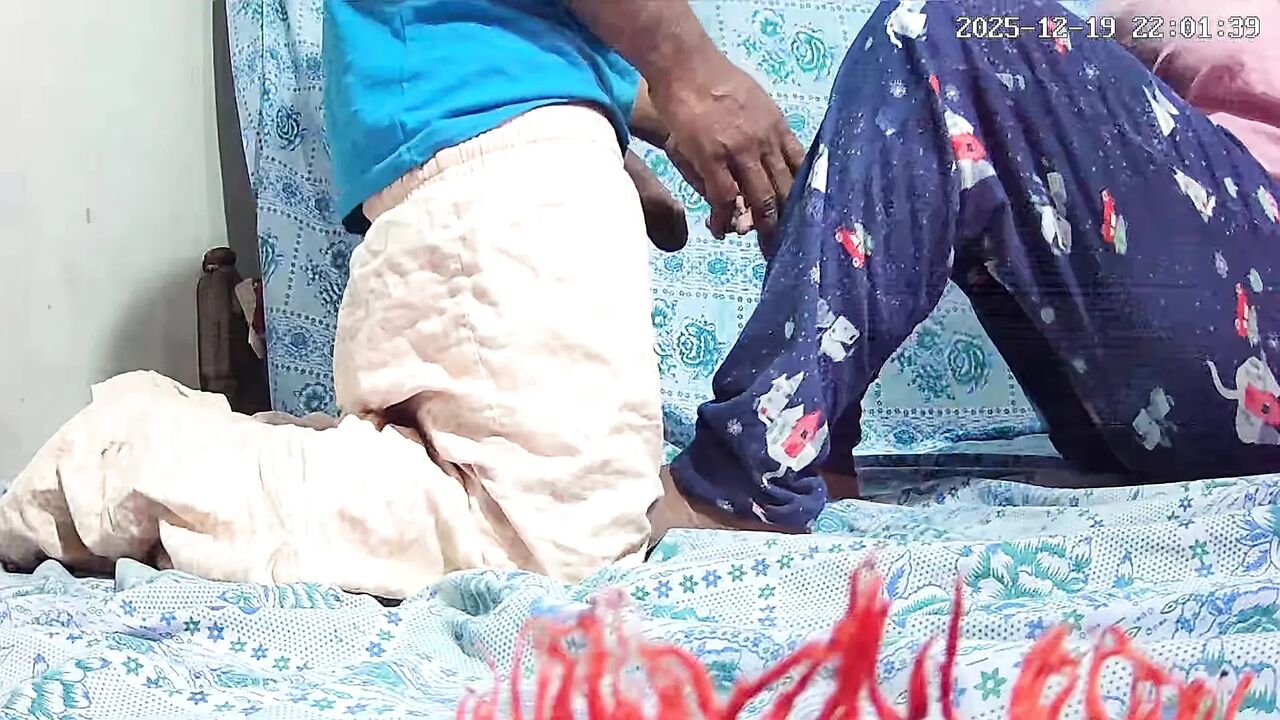 Indian dasi bahabi and Dewar fuck in the jungle 9765
