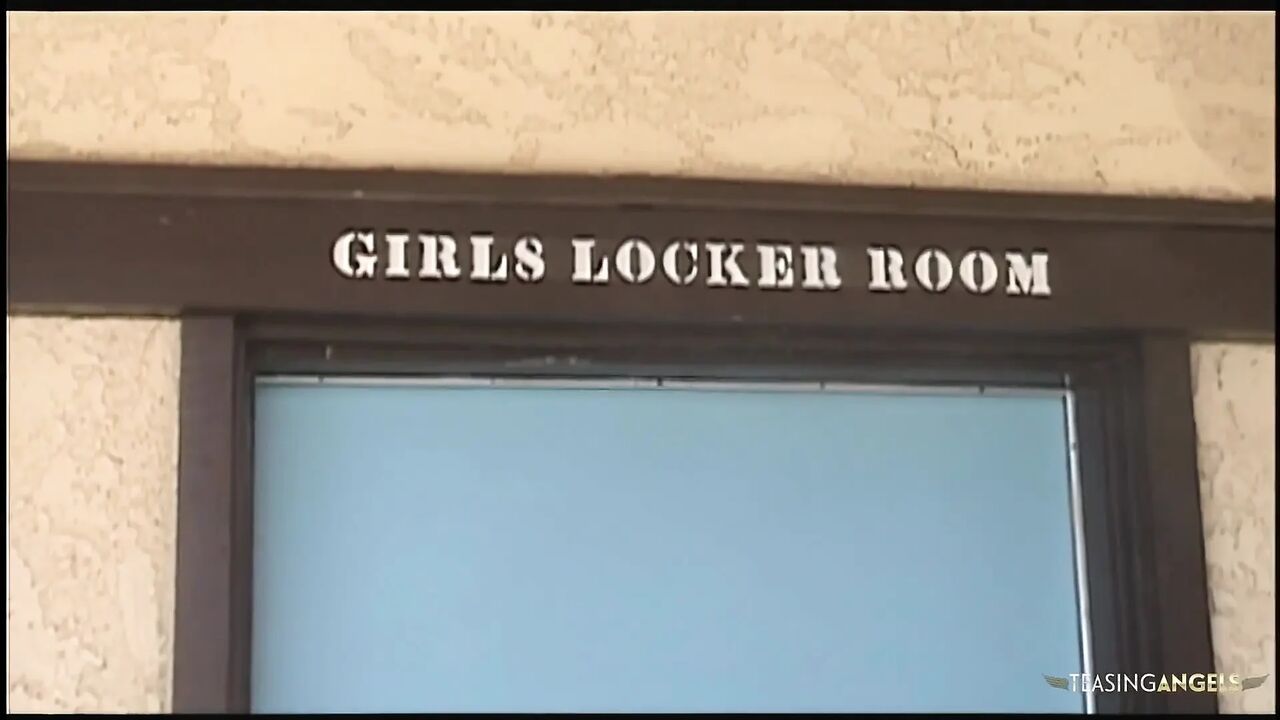 Hot blonde cheerleader has her perfect pussy dicked down with passion in the locker room