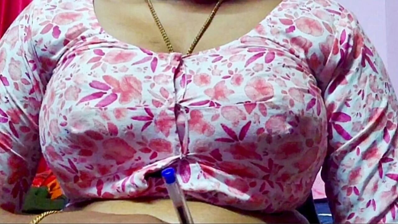 Indian Hottest Desi Bhabhi Seduce Devar to sex Her.