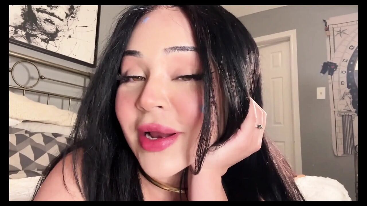 She Leaves Her Boyfriend with a Sex Video with Her Ex